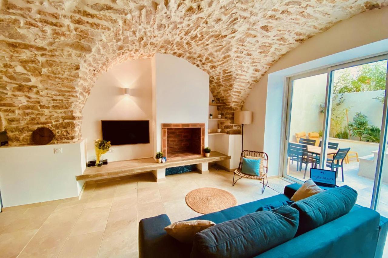 La Terra Nostra - Townhouse - Swimming Pool Villa Nimes Exterior photo